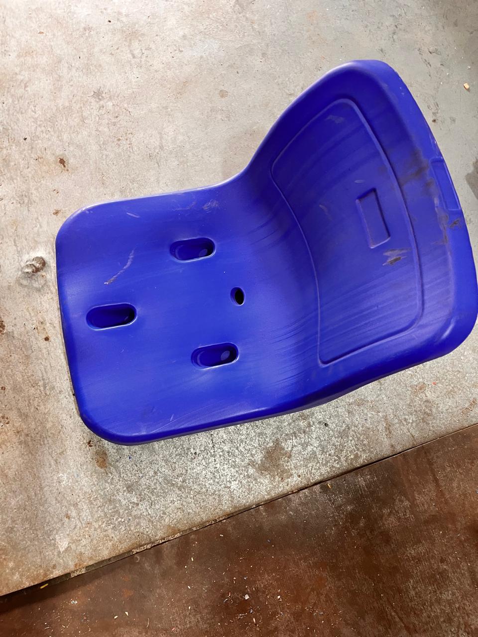 School or Stadium Chair Seat - Image 3