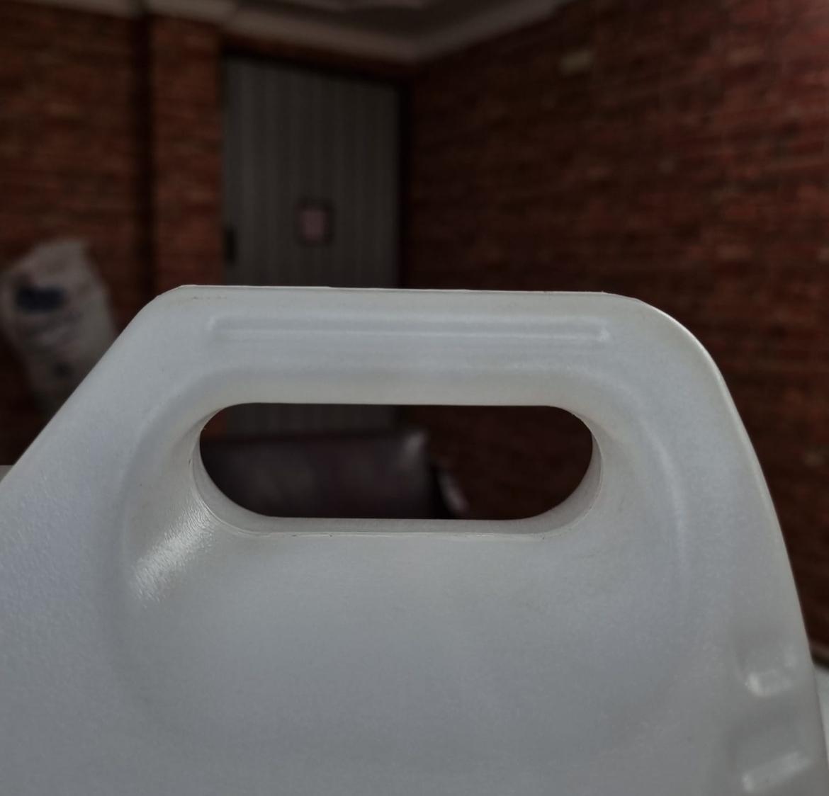 Deluxe 4.5 Ltr Jurry Cane - Image 4